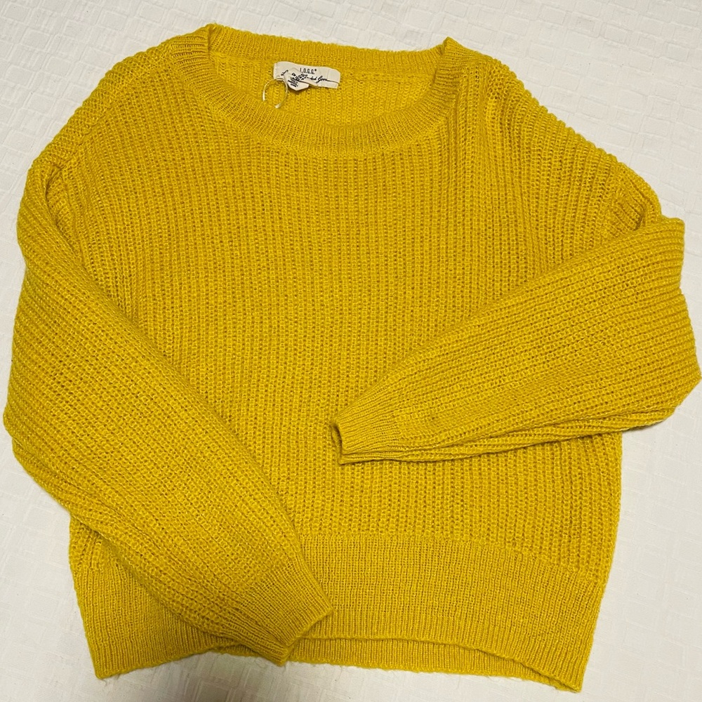 Yellow Sweatshirt